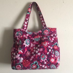Vera Bradley bloom berry purse